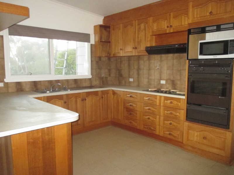 22-24 Highland Avenue, Cowes VIC 3922