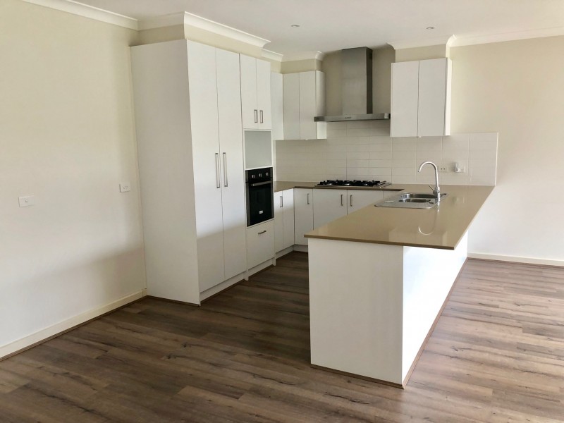 3 Mopar Court, Cranbourne East VIC 3977