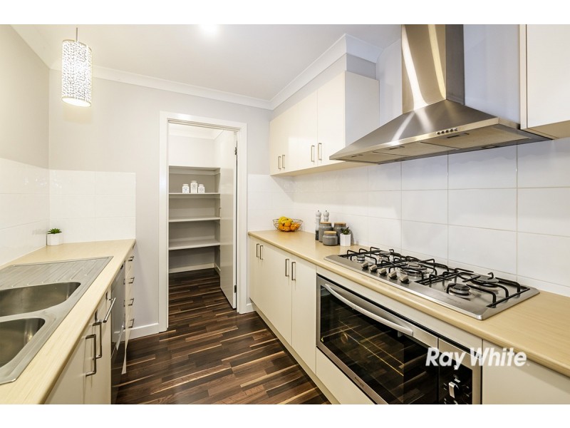 1 Hermes Avenue, Cranbourne West VIC 3977