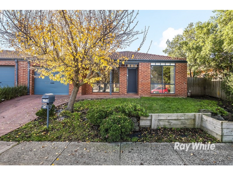 2B Dunlavin Way, Cranbourne East VIC 3977