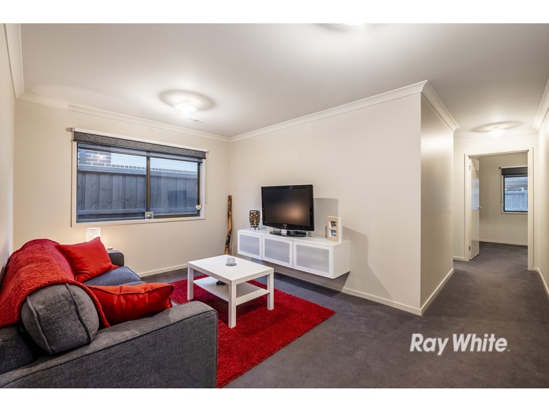 14 Craddock Drive, Clyde North VIC 3978