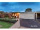 15 Gracehill Mews, Cranbourne VIC 3977