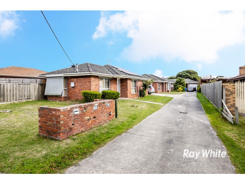 2/9 Fairfield Street, Cranbourne VIC 3977