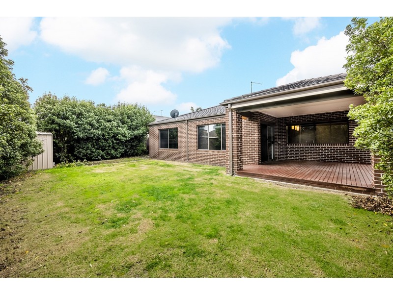 29 Bernly Boulevard, Berwick VIC 3806