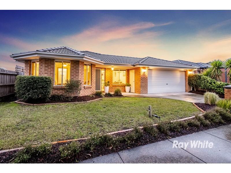 36 Kulkami Way, Cranbourne West VIC 3977