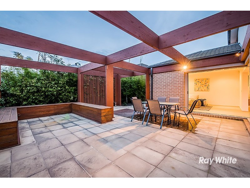 64 Flowerbloom Crescent, Clyde North VIC 3978