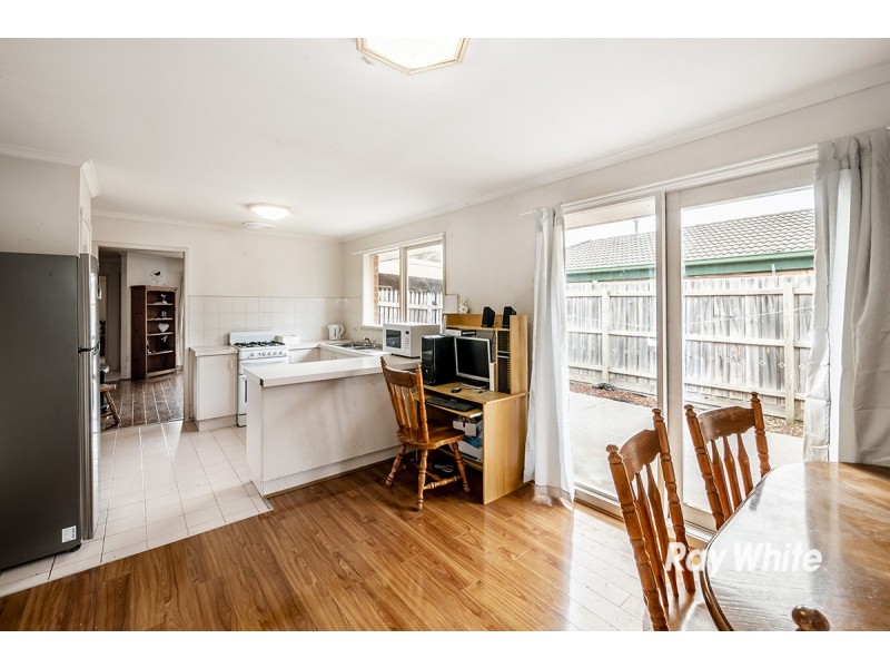 34 Lauren Drive, Hampton Park VIC 3976