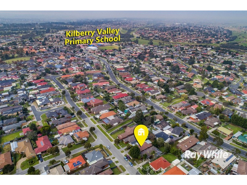 34 Lauren Drive, Hampton Park VIC 3976