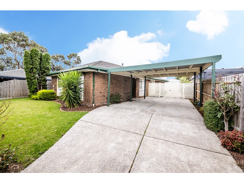 113 Lesdon Avenue, Cranbourne VIC 3977