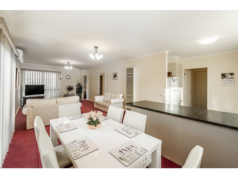 4/16 Stawell Street, Cranbourne VIC 3977