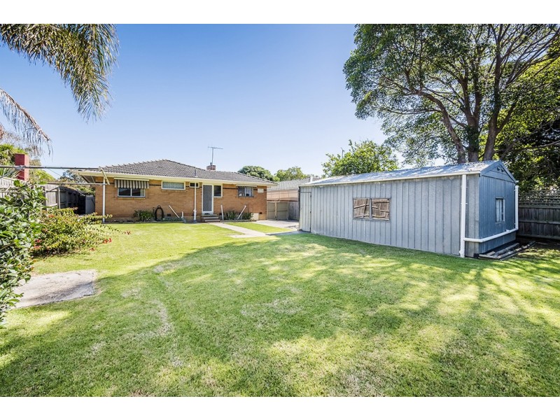 48 Lurline Street, Cranbourne VIC 3977