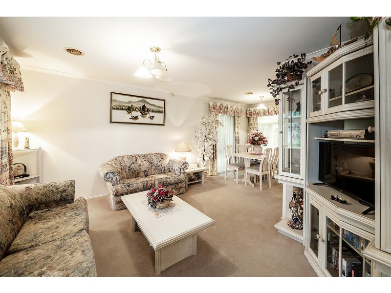 25 Gull Way, Narre Warren South VIC 3805