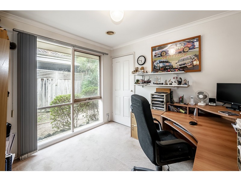 25 Gull Way, Narre Warren South VIC 3805