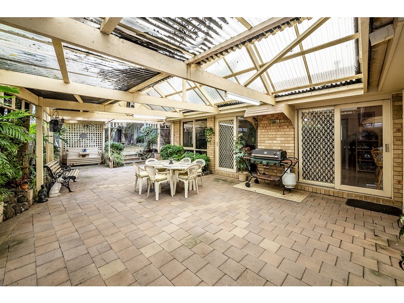 25 Gull Way, Narre Warren South VIC 3805