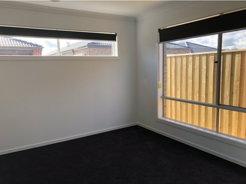 20 Millicent Parade, Officer VIC 3809