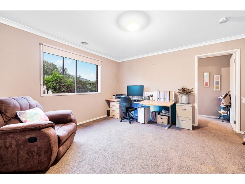 42 Freshwater Boulevard, Lyndhurst VIC 3975