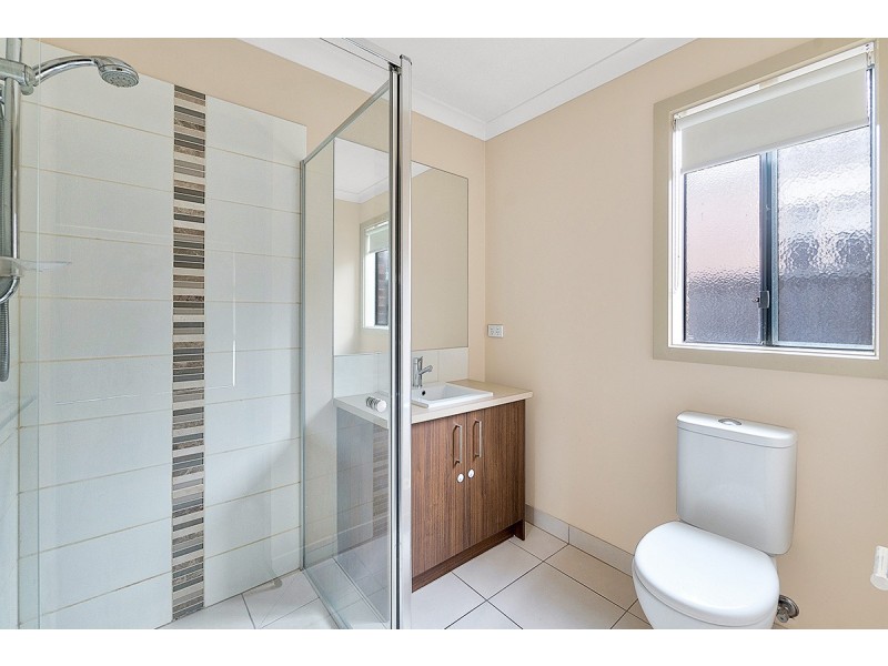 15 Hestia Avenue, Cranbourne West VIC 3977