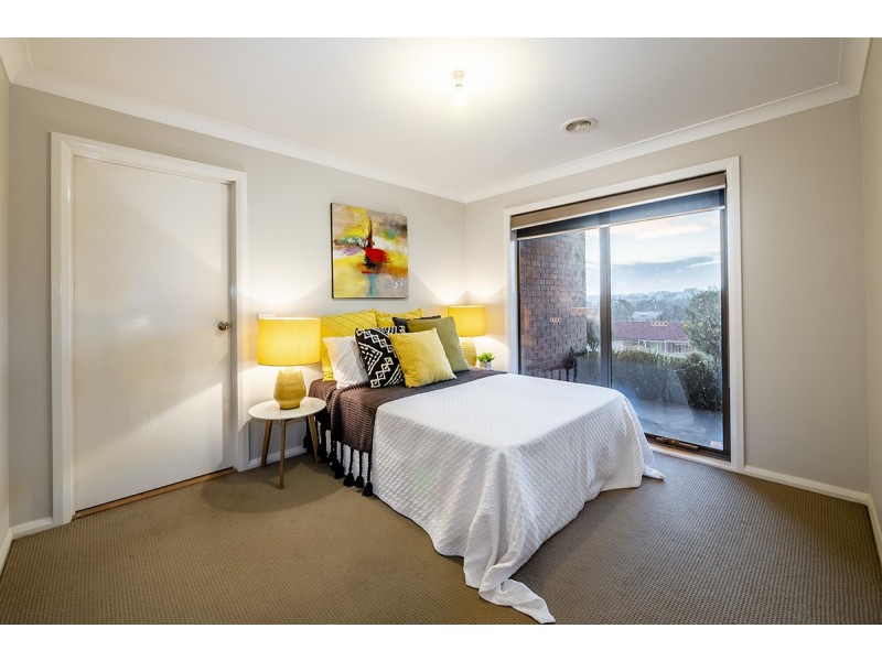 27 Claudia Crescent, Drouin VIC 3818