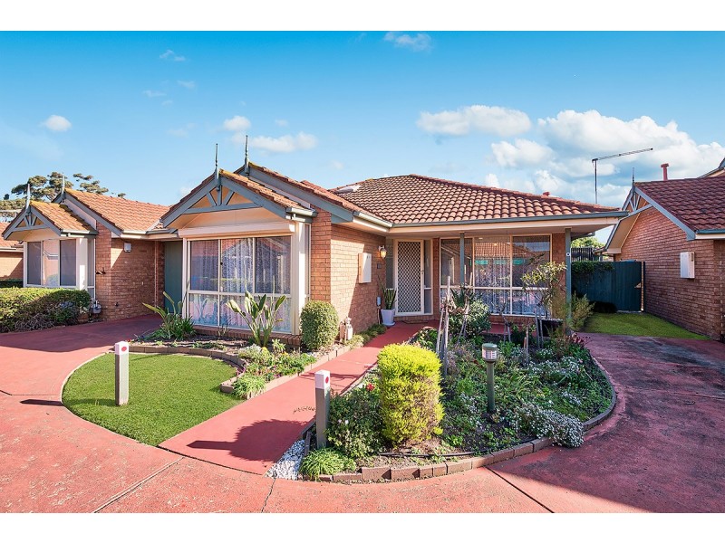 9/15-17 Lyall Street, Cranbourne VIC 3977
