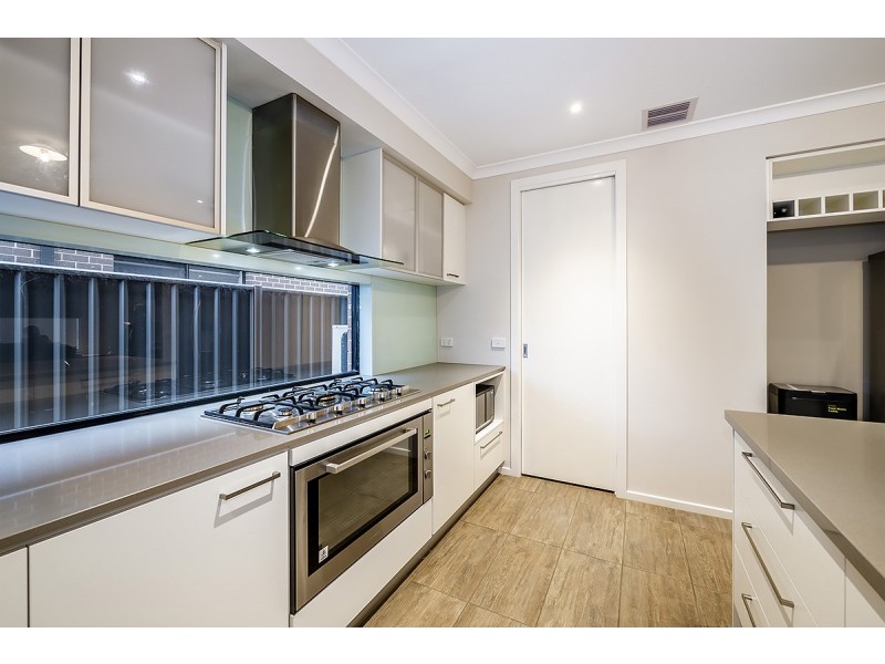 13 Olympus Crescent, Cranbourne West VIC 3977