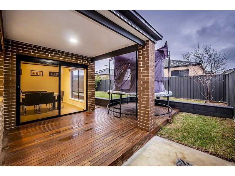 13 Olympus Crescent, Cranbourne West VIC 3977