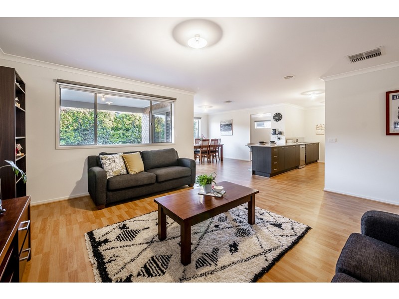 71 Brookwater Parade, Lyndhurst VIC 3975