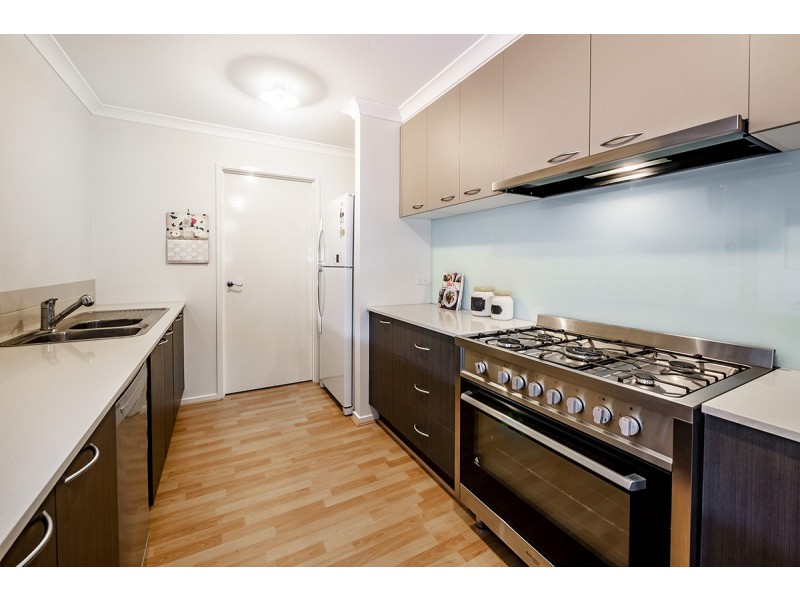 71 Brookwater Parade, Lyndhurst VIC 3975