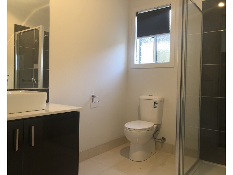 26 Millicent Parade, Officer VIC 3809