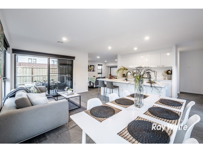 1 Lamada Street, Lyndhurst VIC 3975