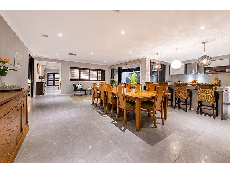 50 Pegasus Road, Cranbourne West VIC 3977