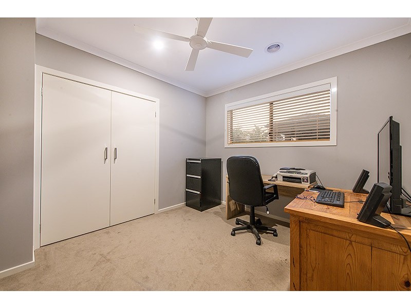 50 Pegasus Road, Cranbourne West VIC 3977