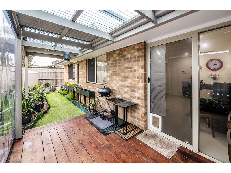 2/6 Virginia Street, Cranbourne VIC 3977
