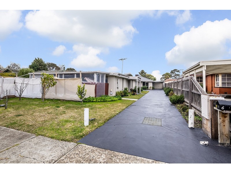 2/6 Virginia Street, Cranbourne VIC 3977