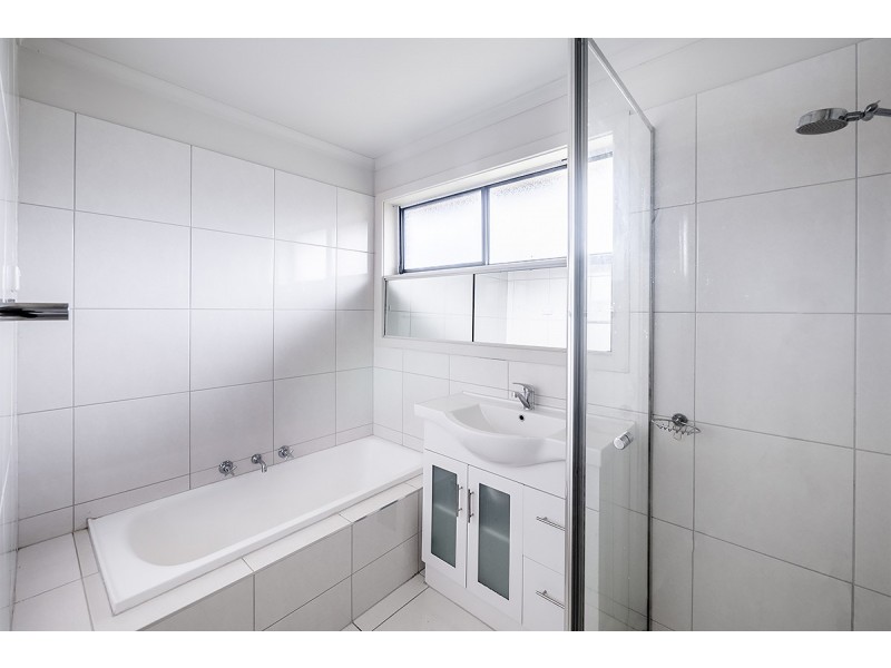 4/17-19 William Street, Cranbourne VIC 3977