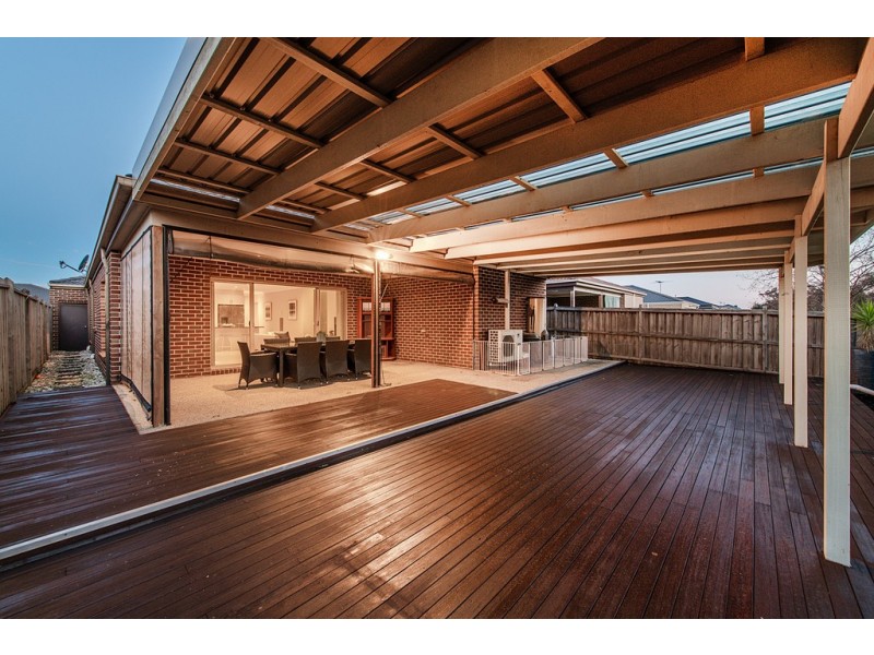 67 Bluemist Circuit, Lyndhurst VIC 3975