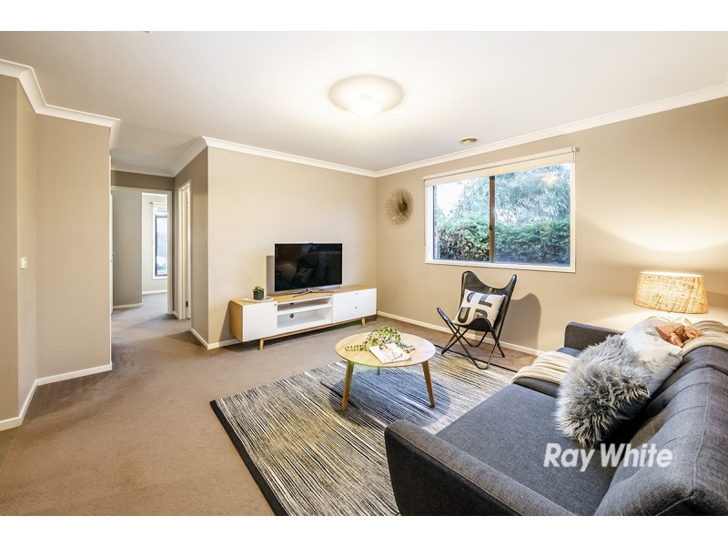 42 Freshwater Boulevard, Lyndhurst VIC 3975