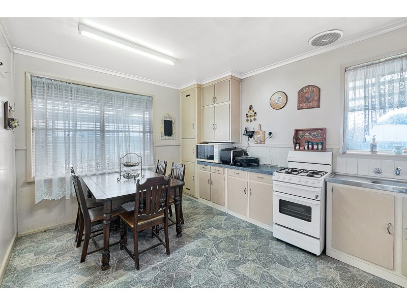 39 Sylvia Street, Dandenong North VIC 3175