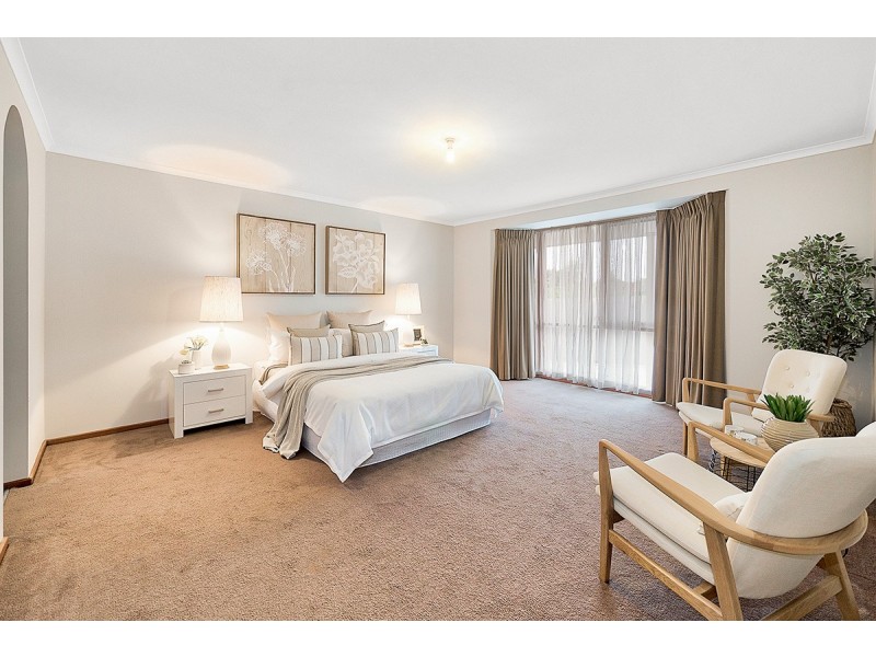 22 Waverley Park Drive, Cranbourne North VIC 3977