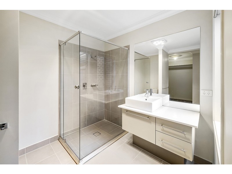5 Honeybark Crescent, Lyndhurst VIC 3975