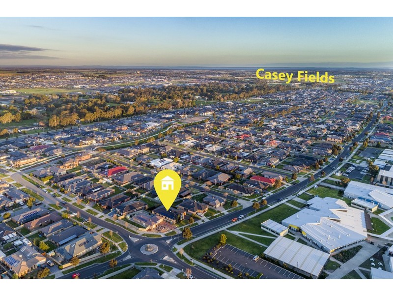 57 Stately Drive, Cranbourne East VIC 3977