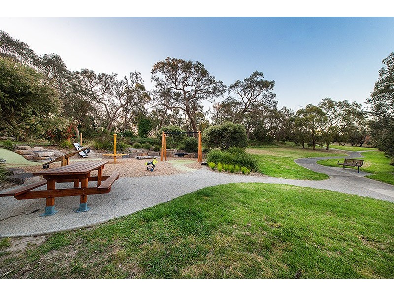 10 Denise Court, Langwarrin VIC 3910