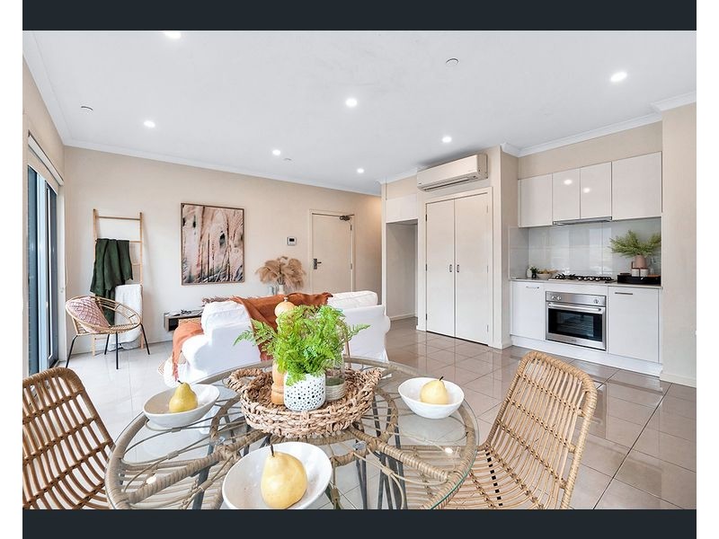 2/6-8 Podmore Street, Dandenong VIC 3175