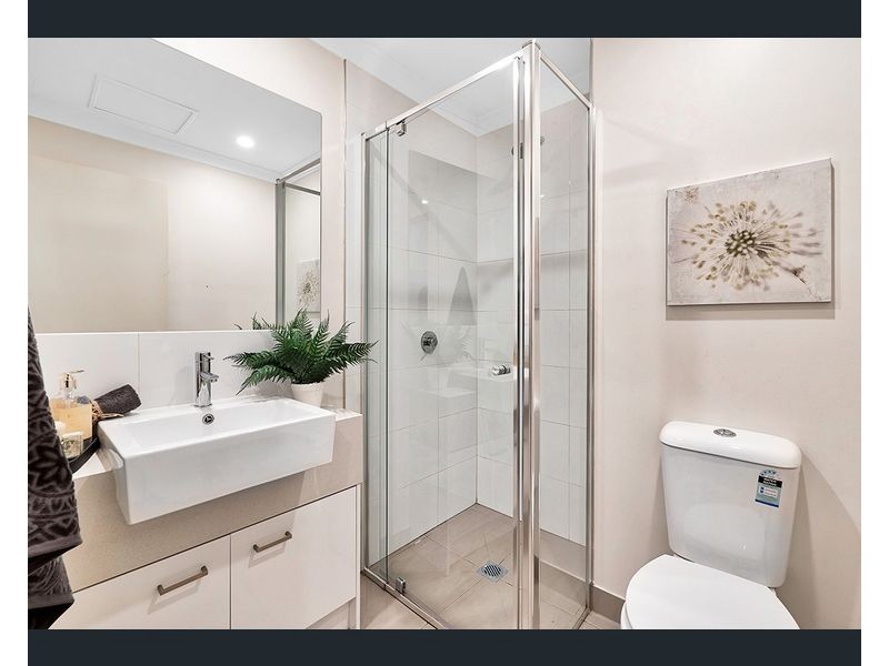 2/6-8 Podmore Street, Dandenong VIC 3175