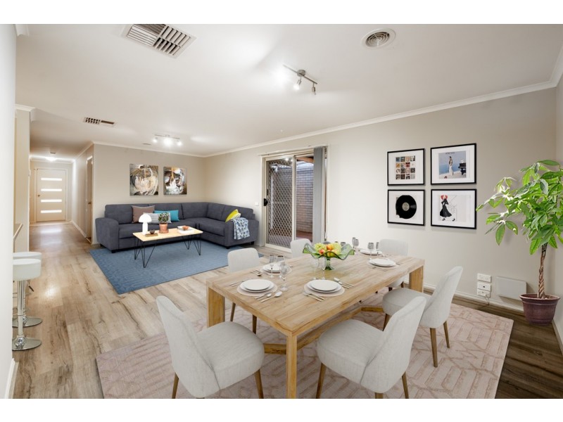 8 Bellbrae Crescent, Cranbourne West VIC 3977