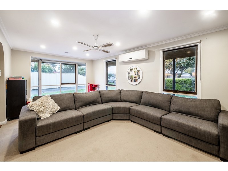 13 Partridge Crescent, Carrum Downs VIC 3201