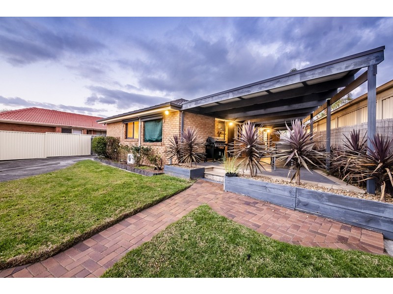 13 Partridge Crescent, Carrum Downs VIC 3201