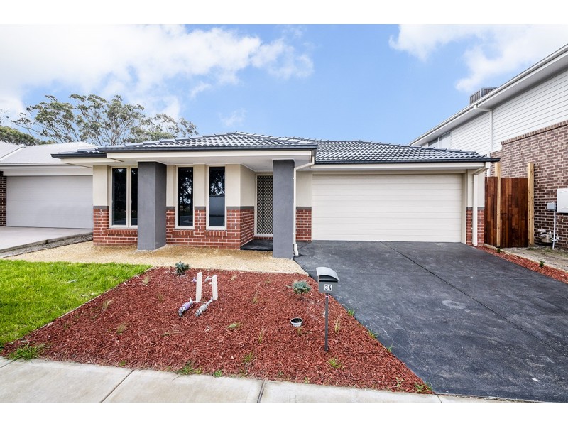 34 Millicent Parade, Officer VIC 3809