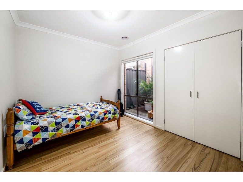 14 Pleven Rise, Clyde North VIC 3978