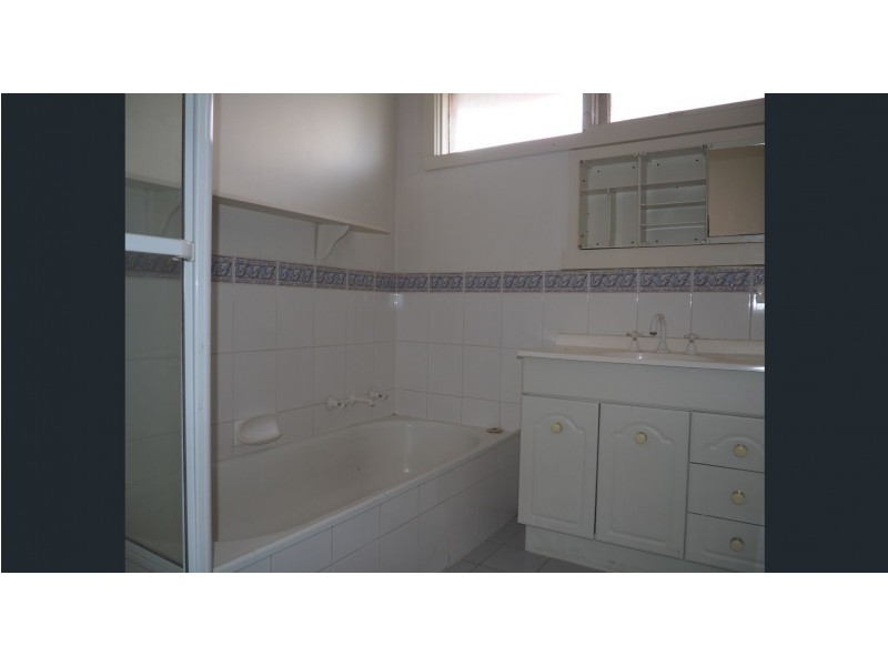 4 Sussex Street, Noble Park VIC 3174