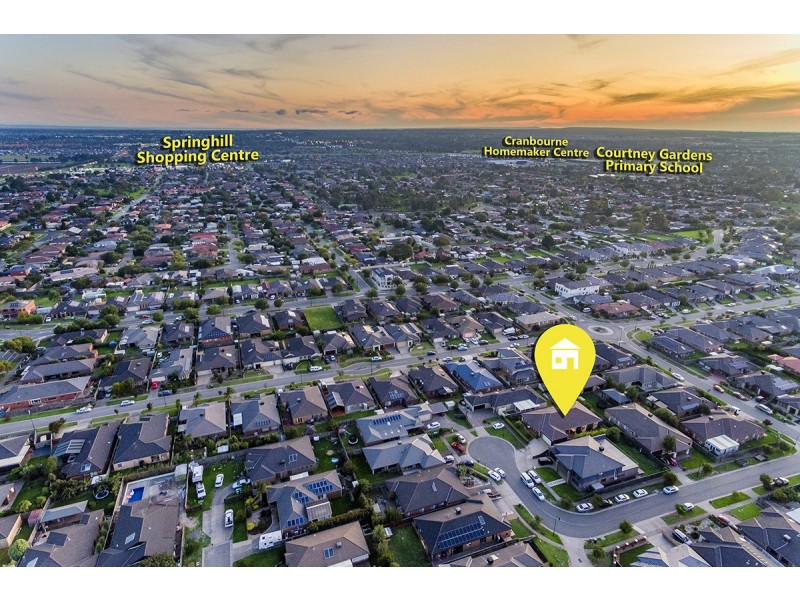 13 Carinya Court, Cranbourne North VIC 3977